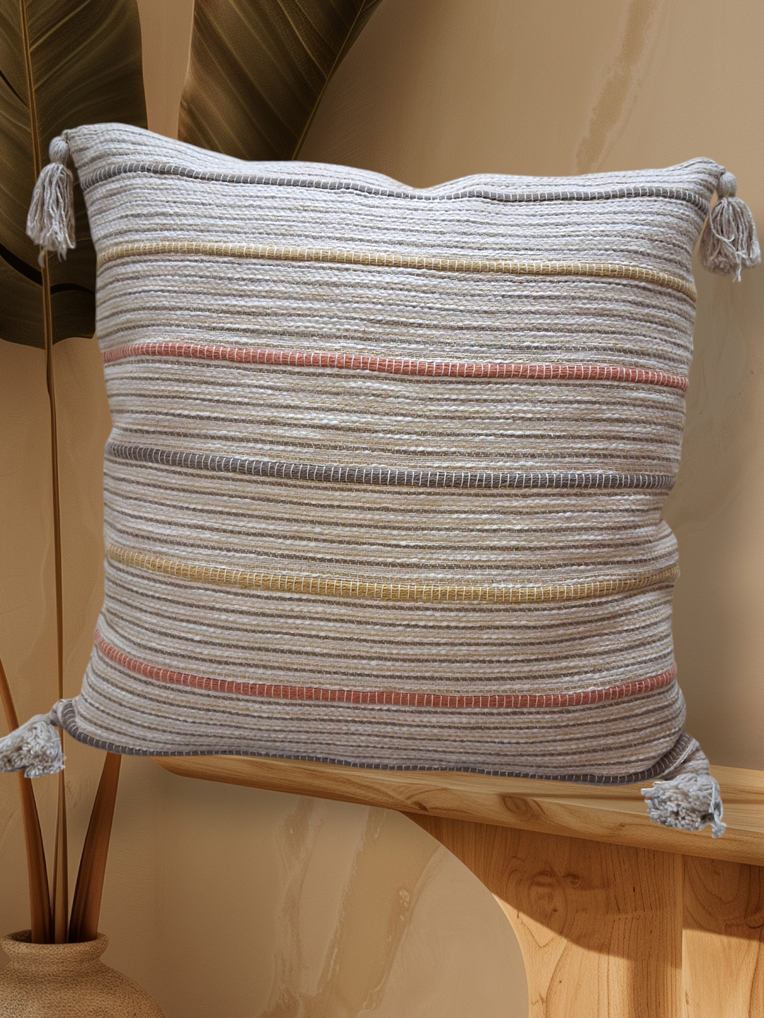 Cojín artesanal rayado