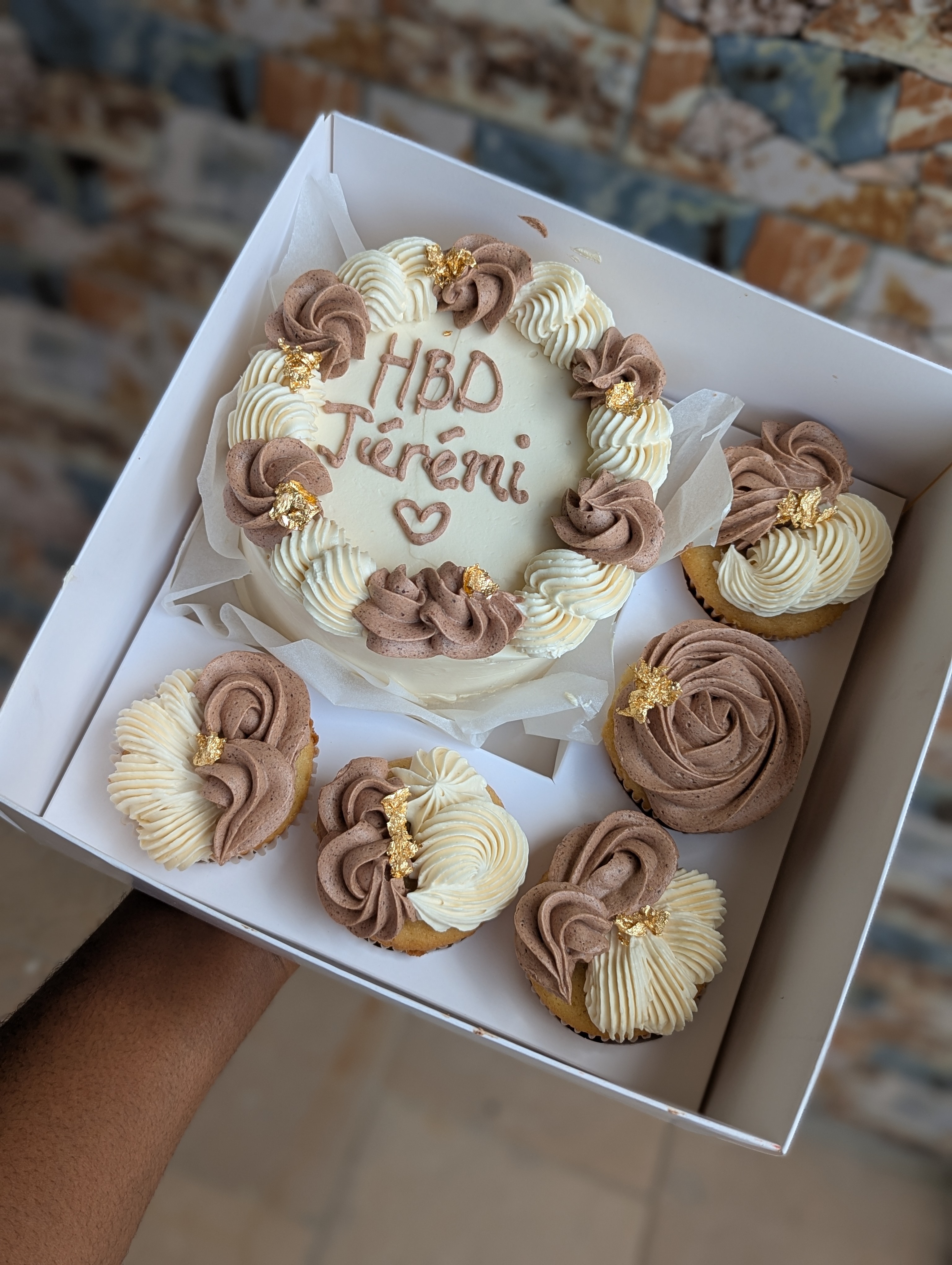 Pack bento + 5 Cupcakes