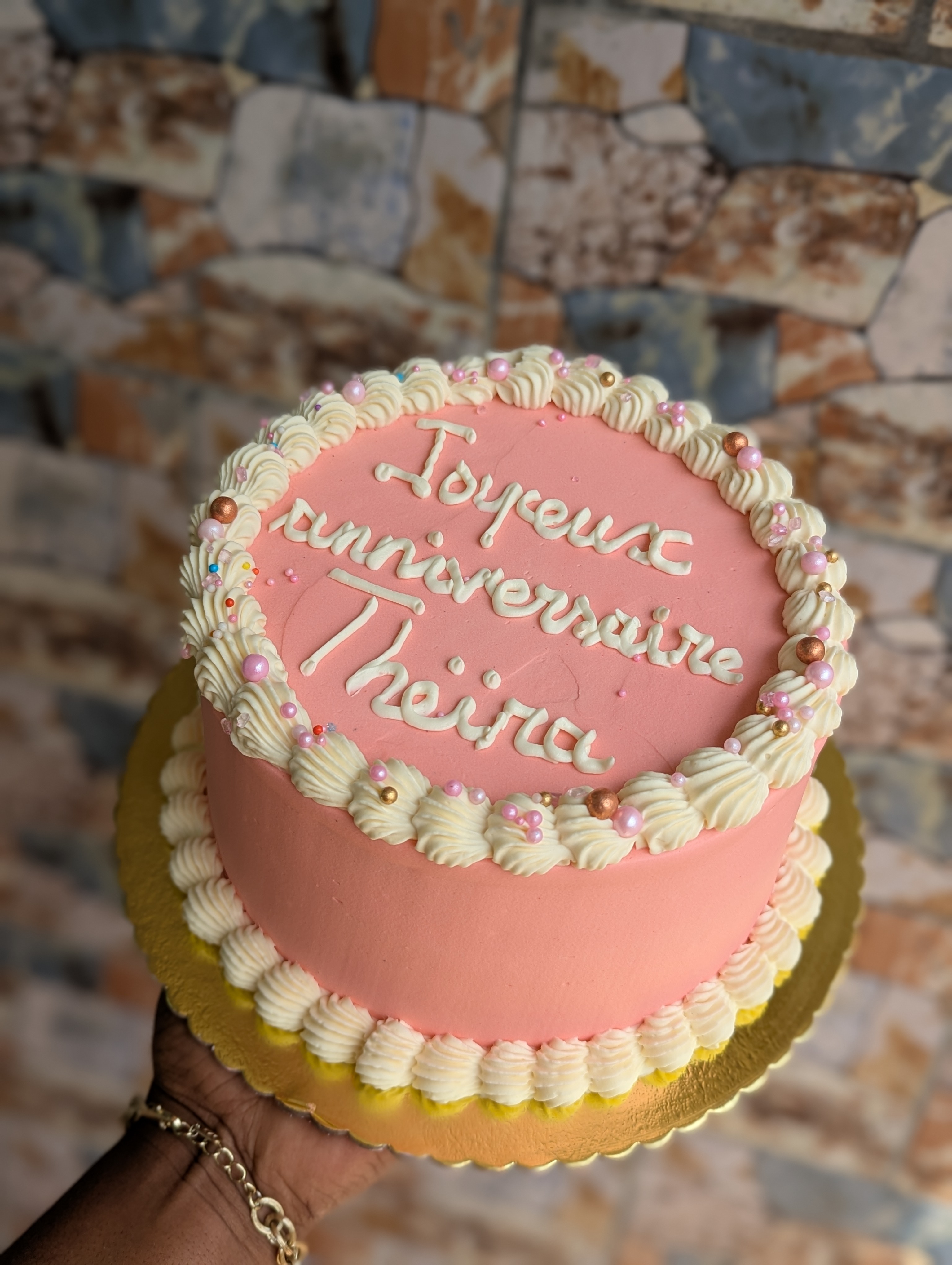 Gâteau d'anniversaire classique