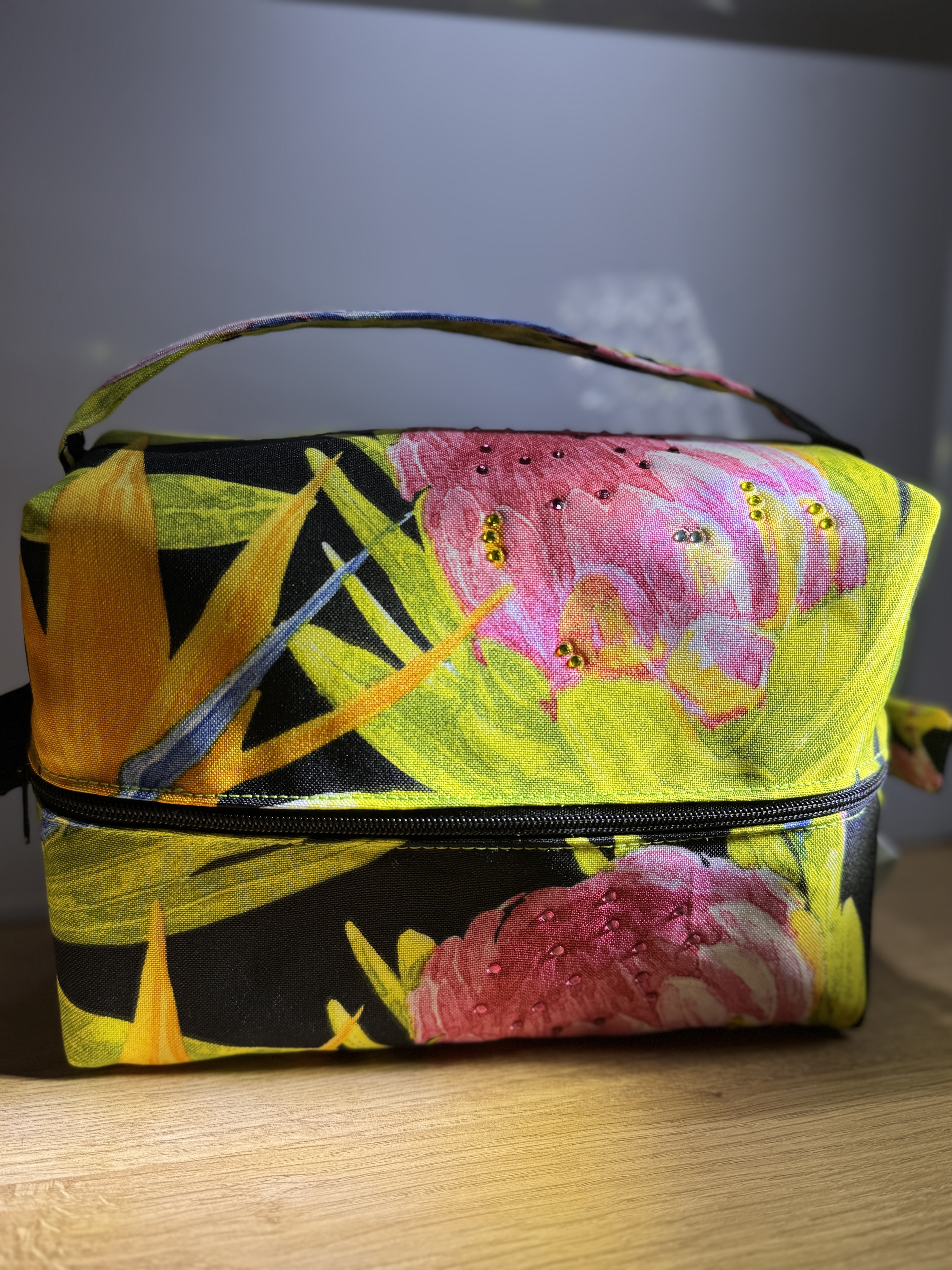 Fireworks Protea (CRYSTALS)