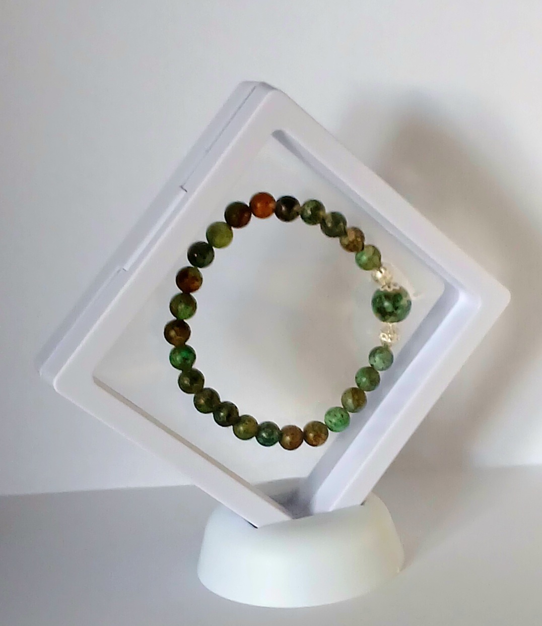 Afrikos turkio jaspio apyrankė