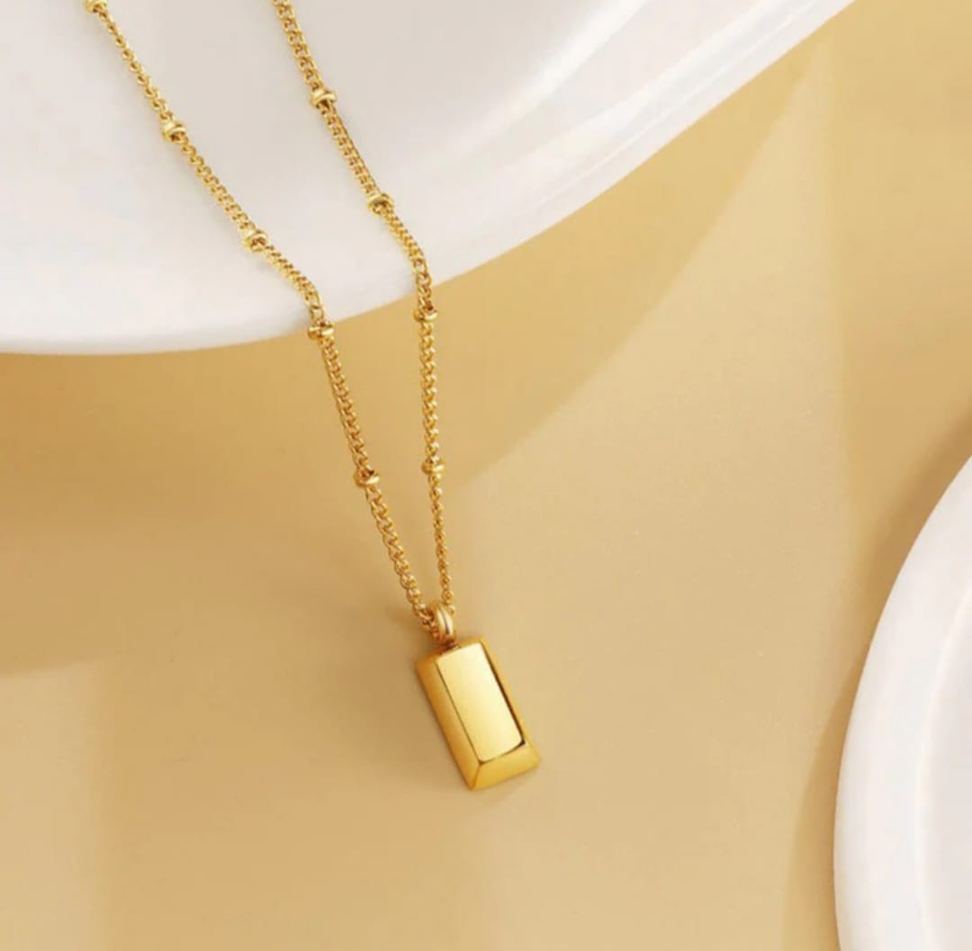 Gold Bar Pendant Necklace