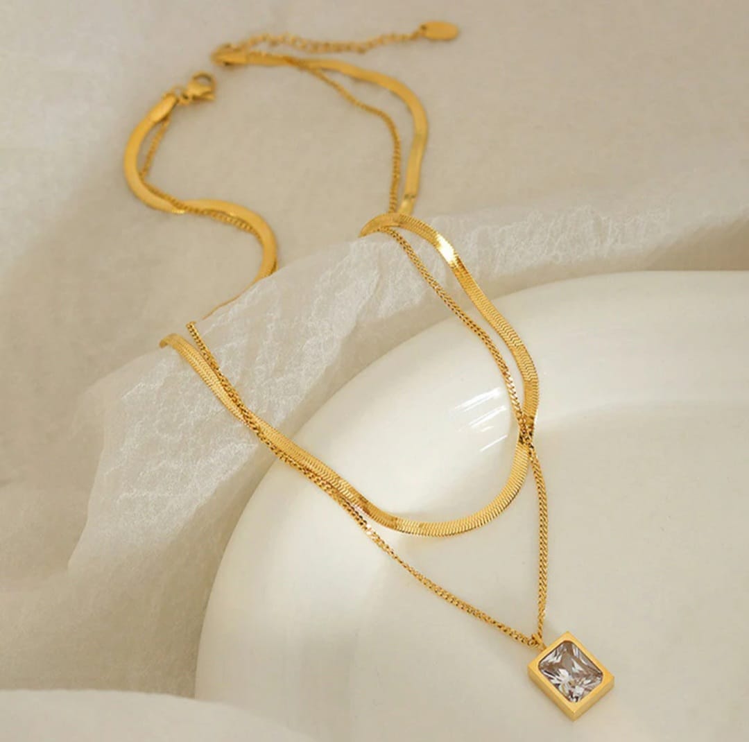 Elegant Gold Plated White Emerald Geometric Necklace Set