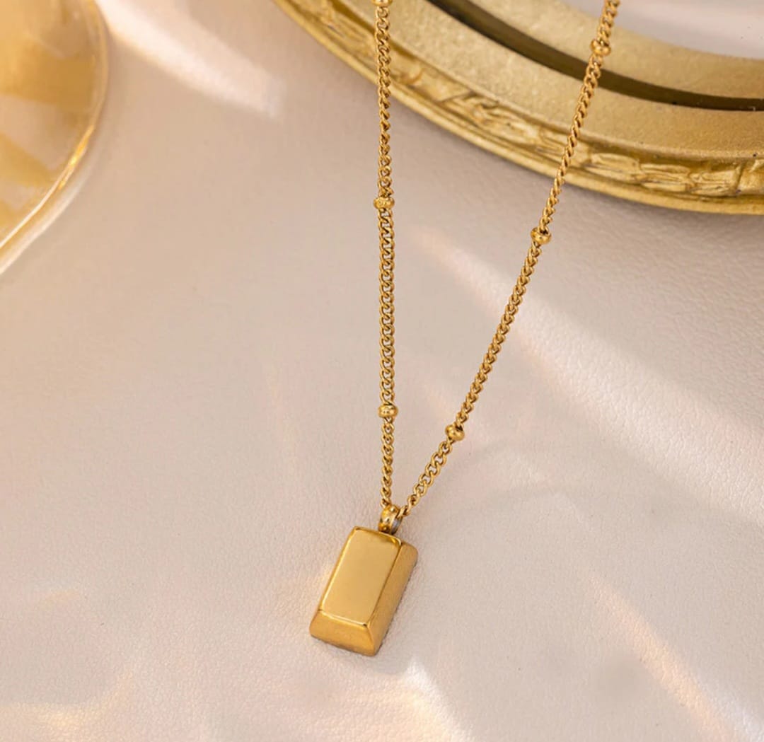 Gold Bar Pendant Necklace