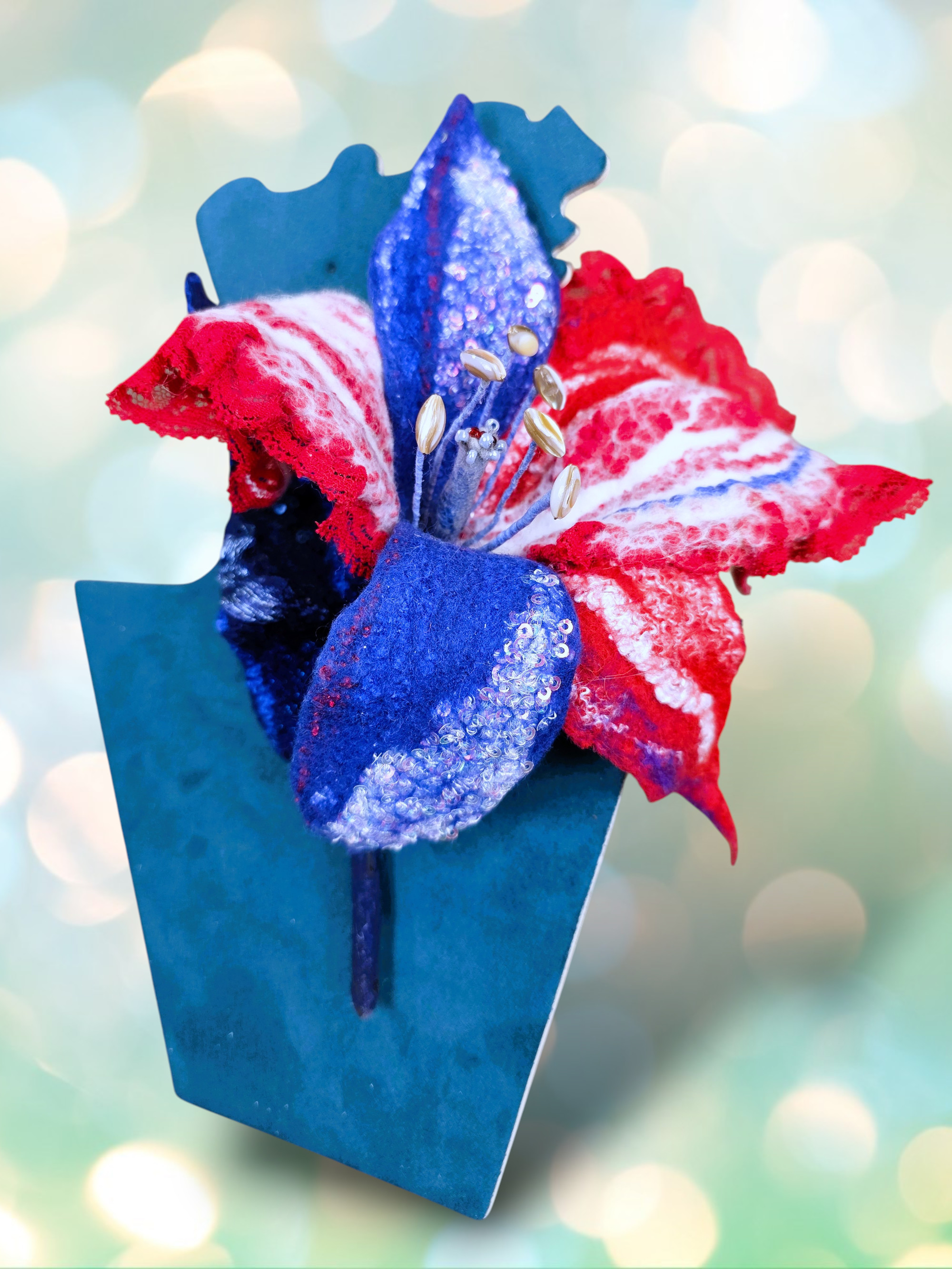 4th of July Independence Day Jewelry Lily Lapel Pin Brooch 
