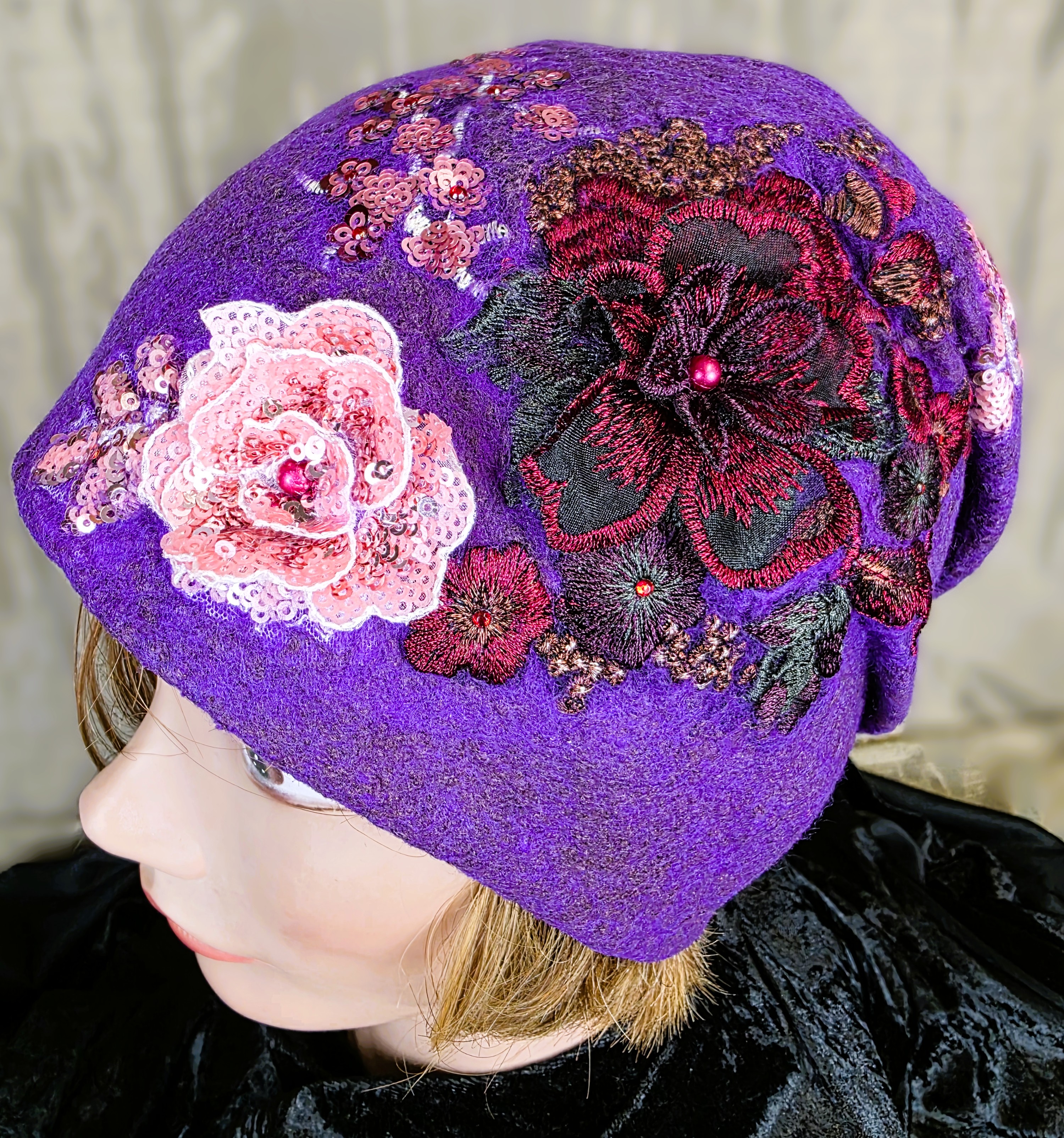 Beanie Hat 3D Flower Sequin Decor