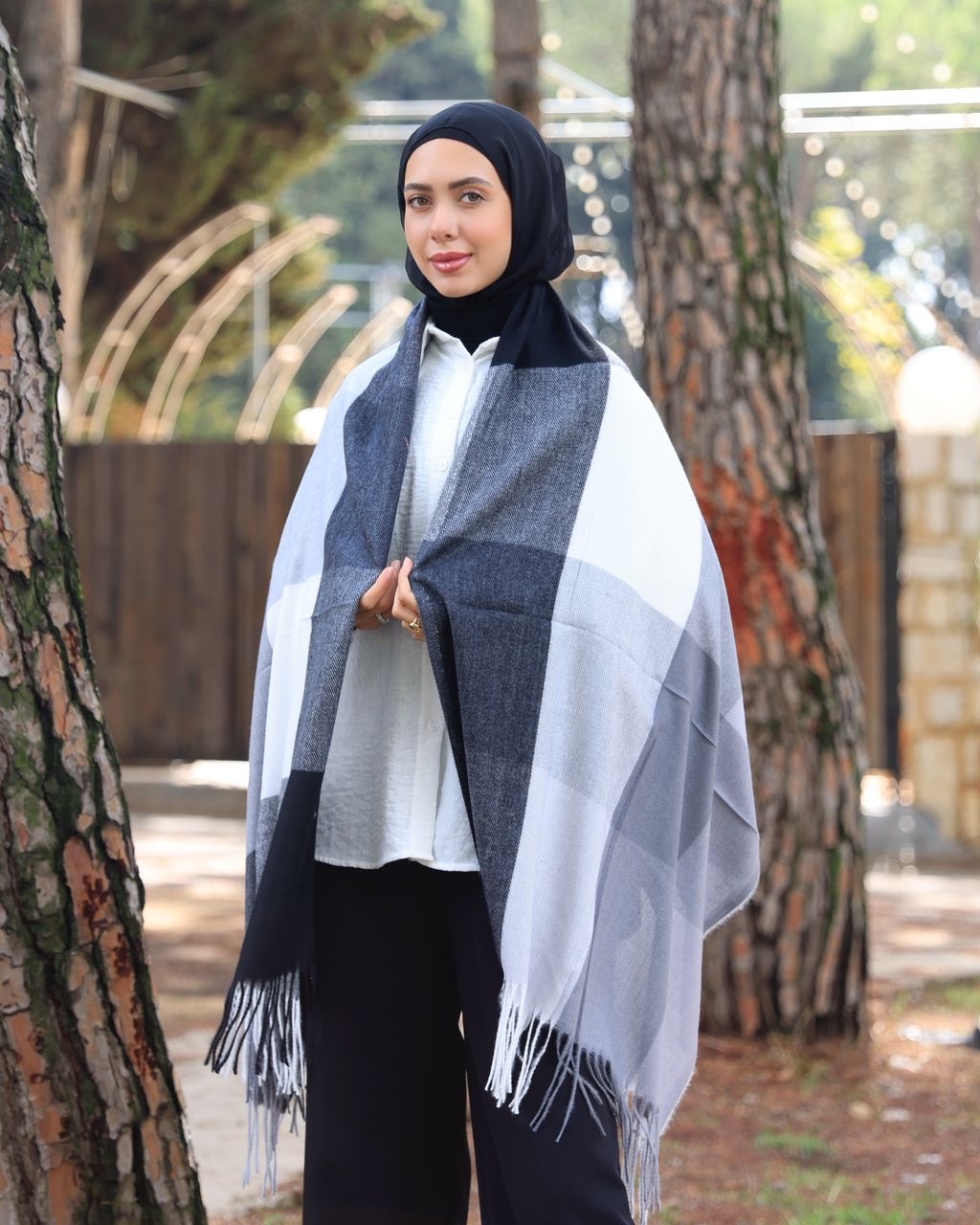 Multicolor Cubic Winter Shawls