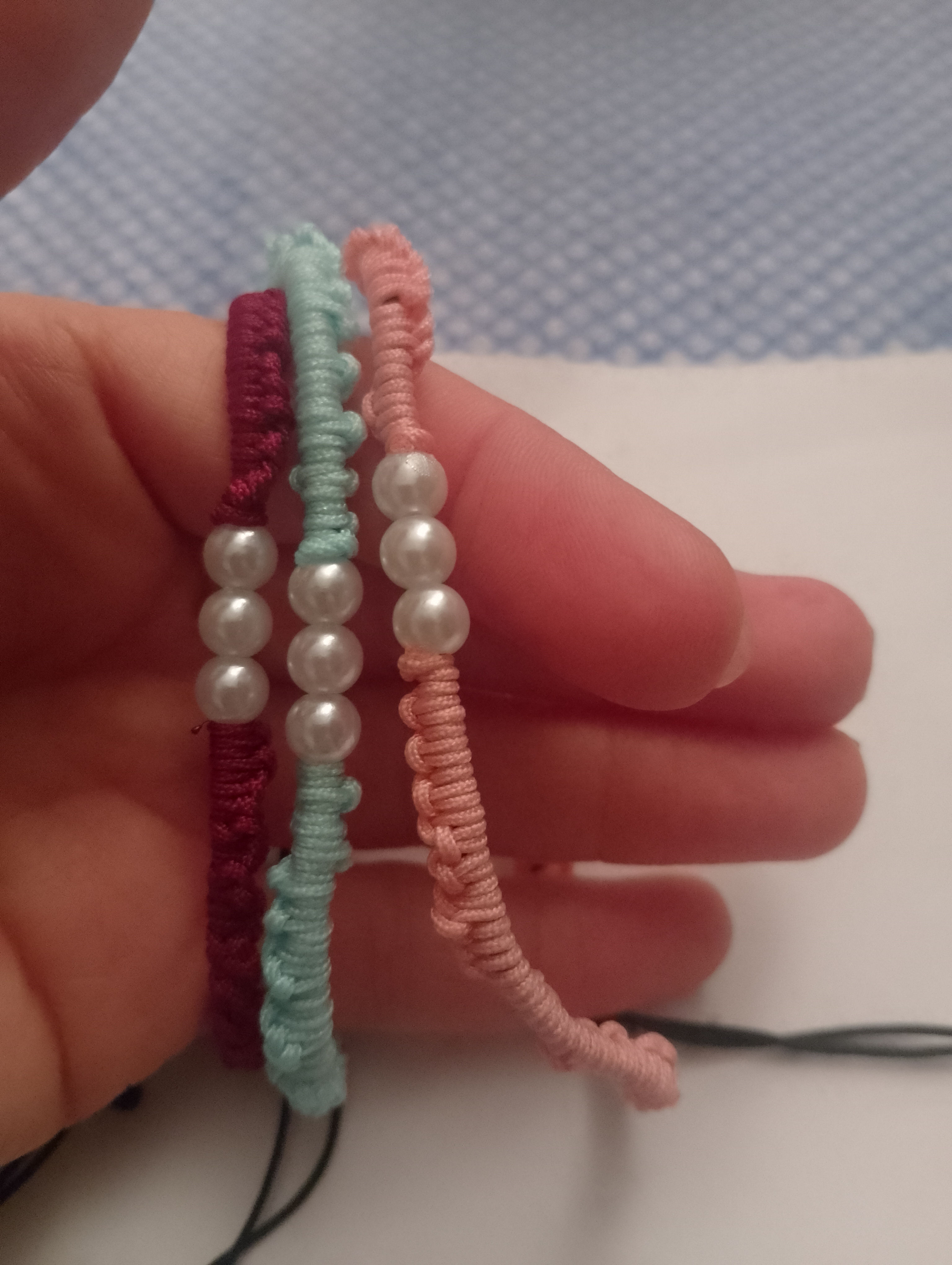 Pulseras hechas a mano