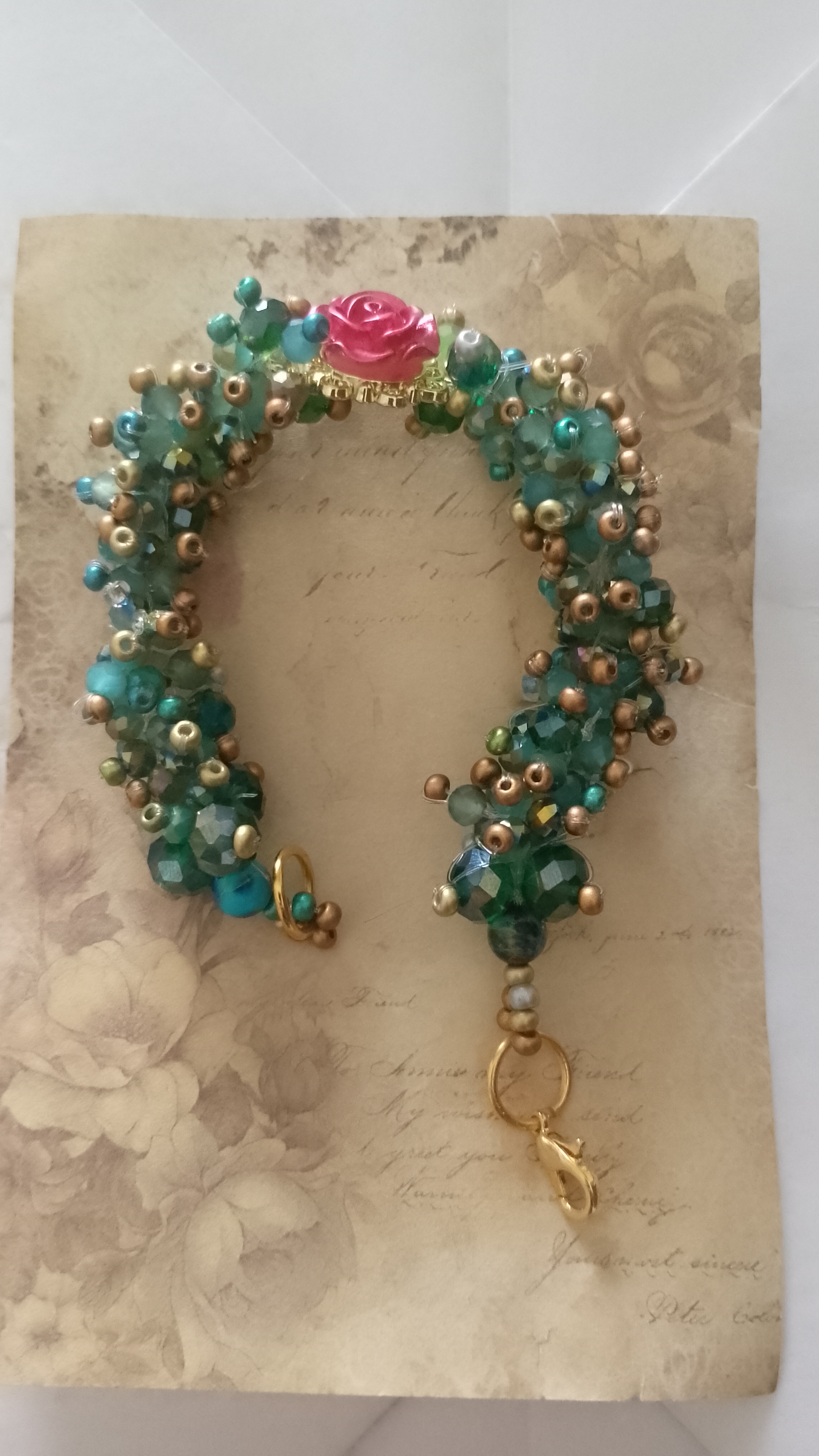 Pulsera de piedras facetadas