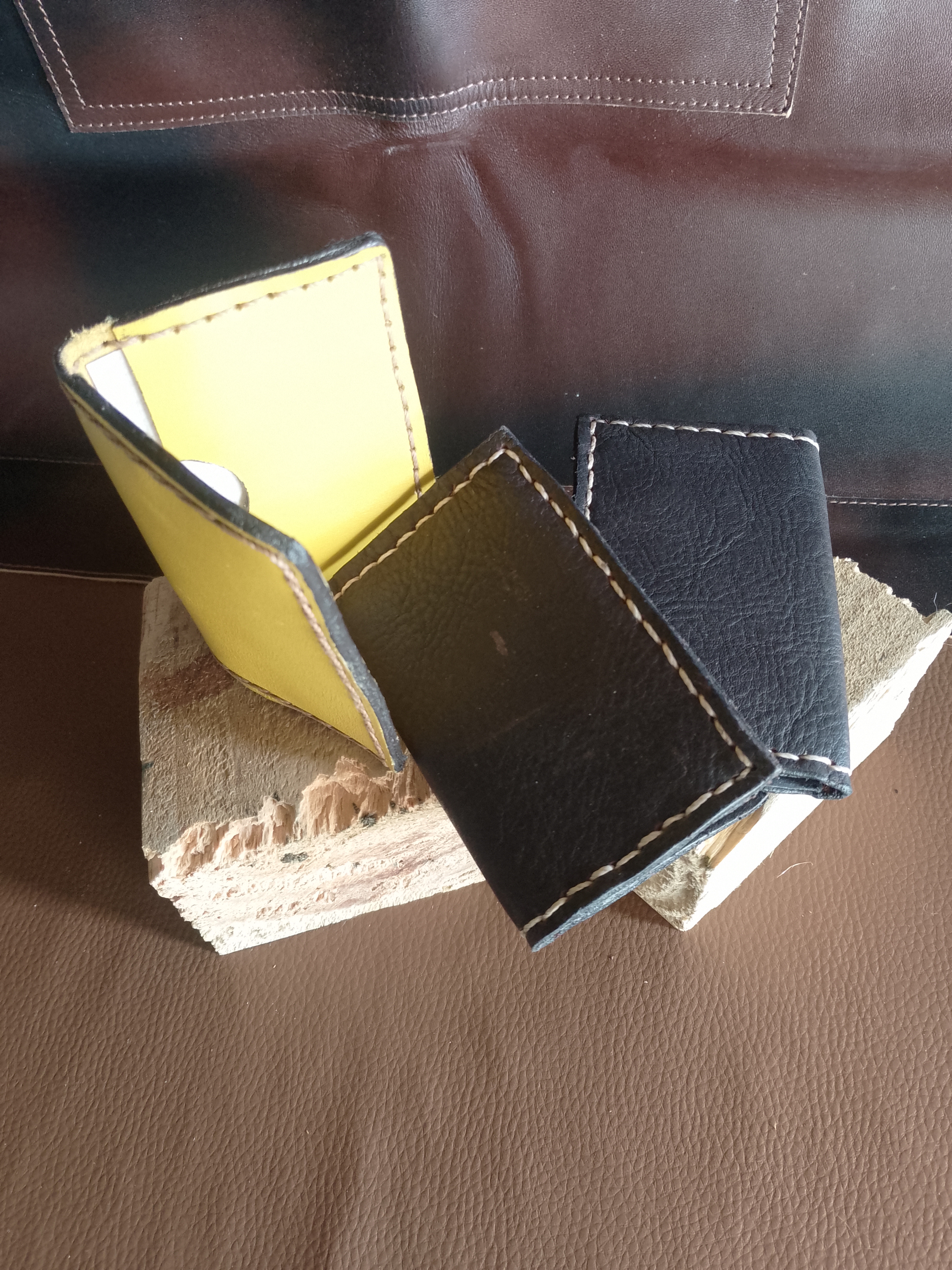 Carteras de cuero artesanal