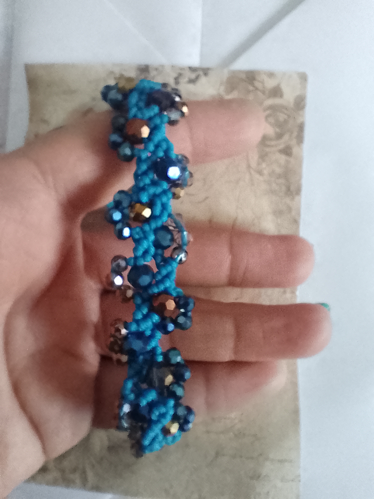 Pulseras artesanales con cuentas