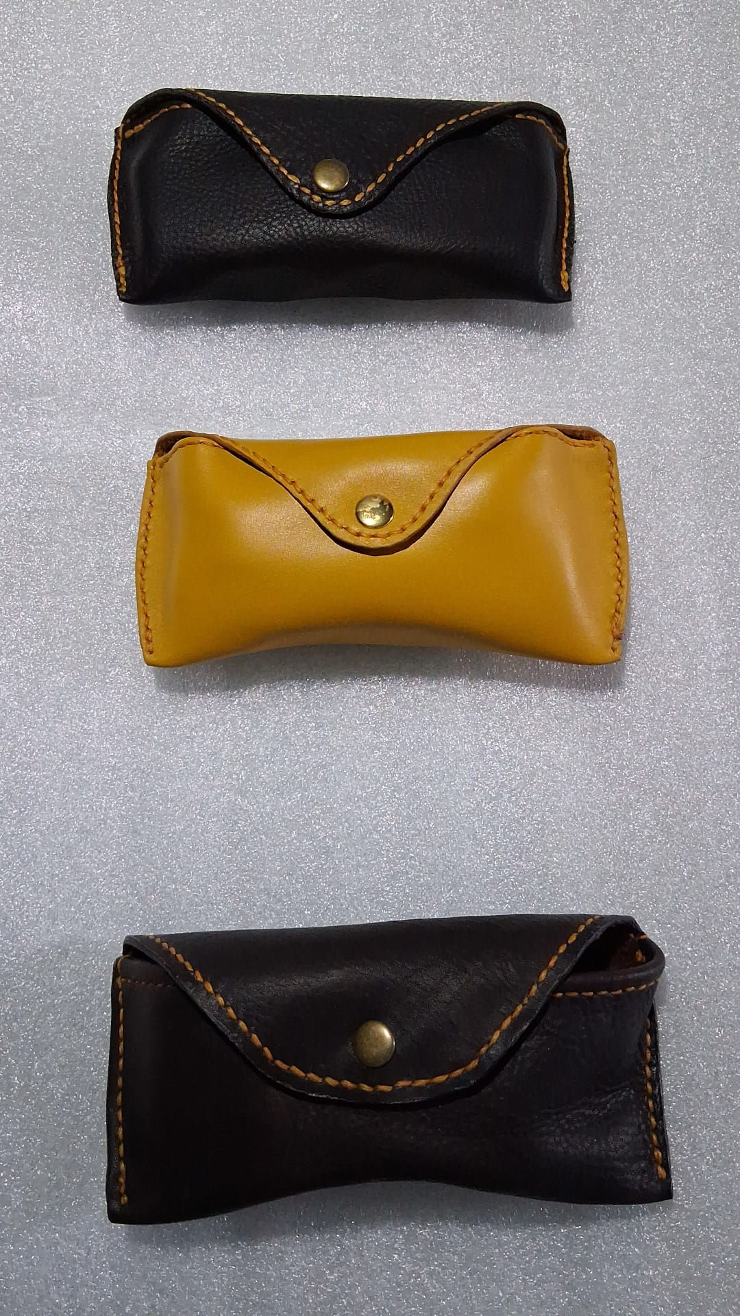 Estuches de cuero para gafas