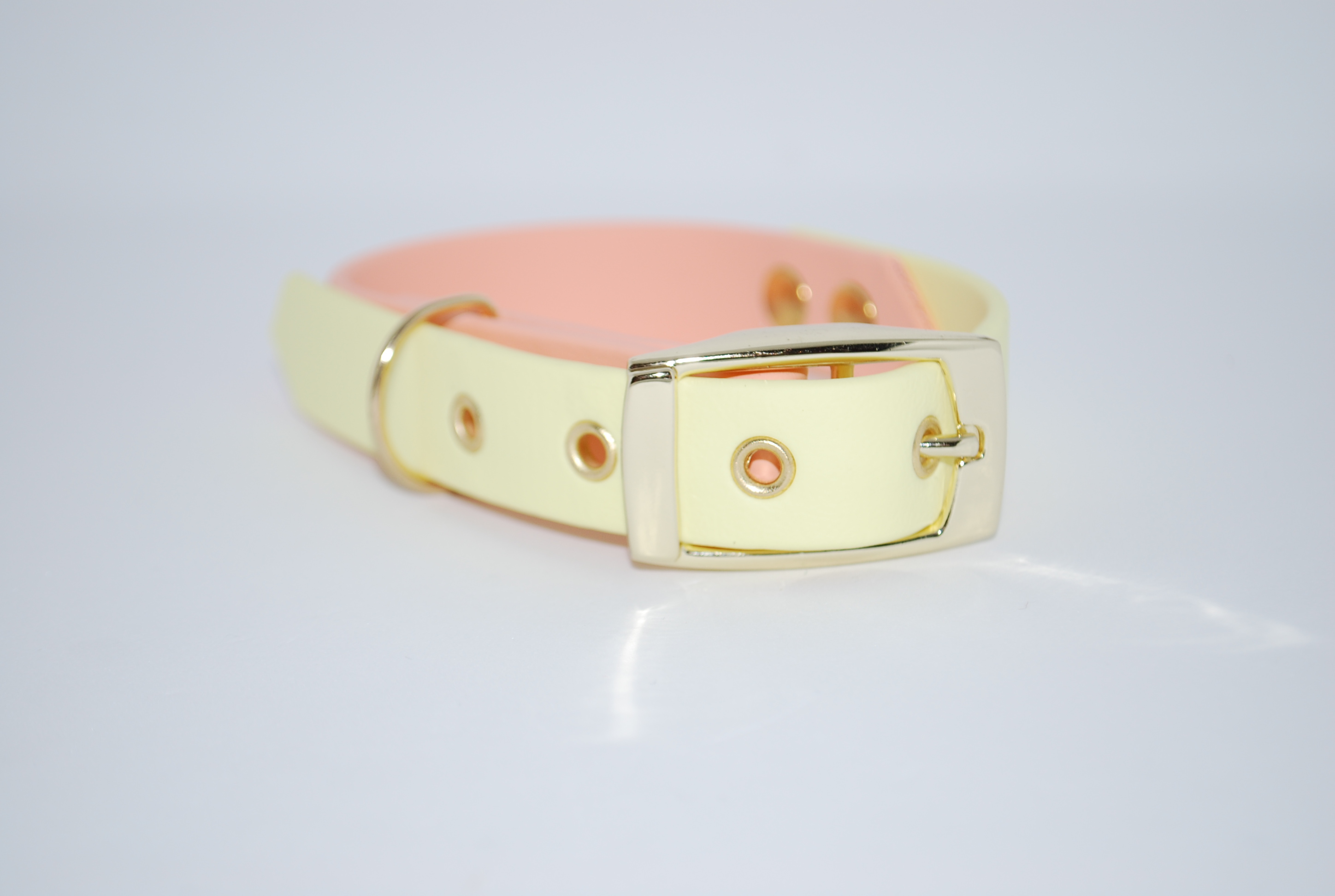 Biotano antkaklis "Pastel Peach-Yellow"