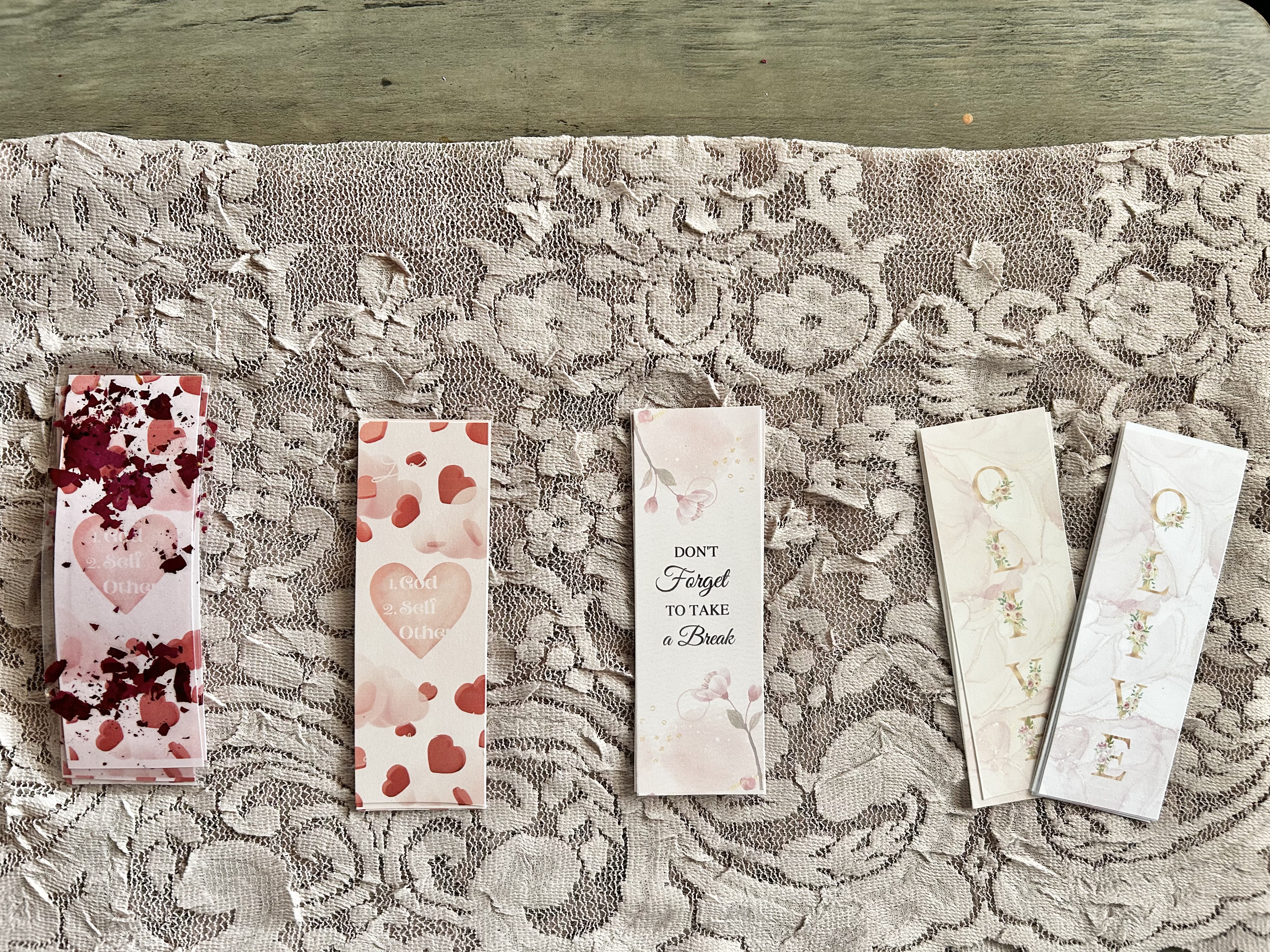 Elegant, Pretty, Inspirational, & Decorative Bookmarks