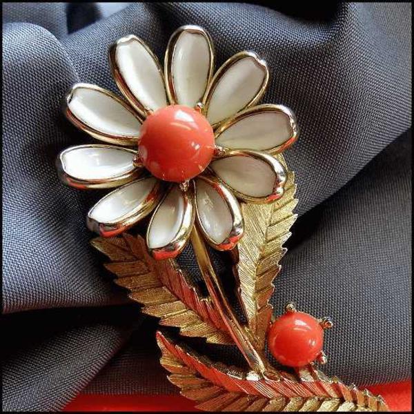 1960s Signed TRIFARI Brooch Gold Orange White Daisy Pin