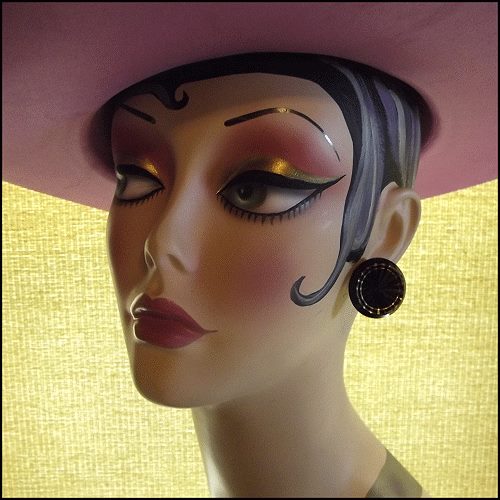 1950s Black Glass w Gold Beveled Button Vintage Earrings