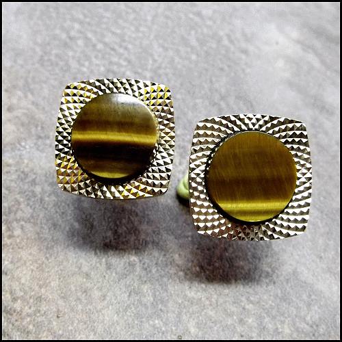 1960s Vintage Cufflinks Tigers Eye w Spyro Gyro Gold 