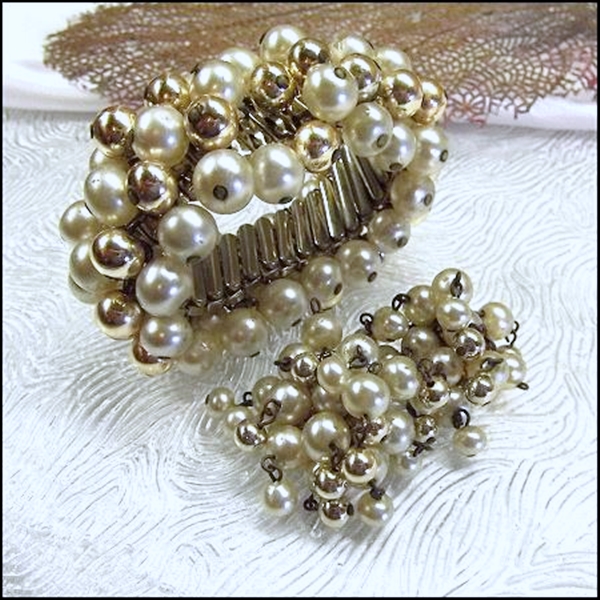 Pearl Bracelet w Earrings Cha Cha Set 1960s Jewelry