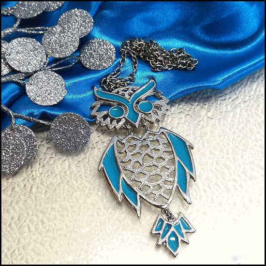 1960s Authentic Vintage Owl Necklace BIG Silver Turquoise Bird