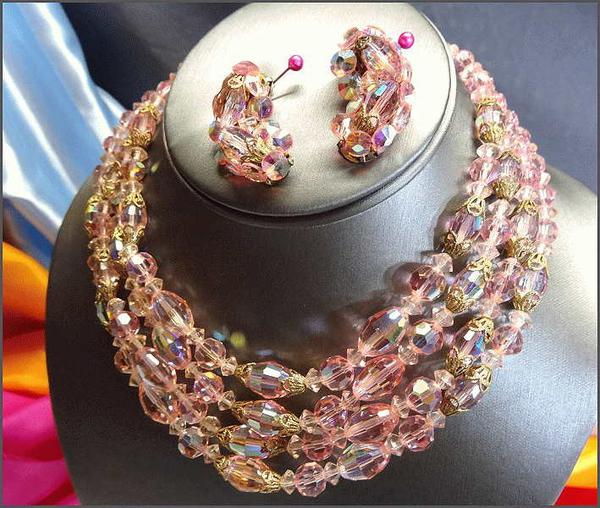 1950s Pink Austrian Crystal Necklace w Earrings Set Weiss Jewelry