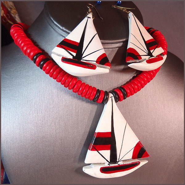 1970s Vintage Necklace w Earrings Set Nautical Wood Sailboats 