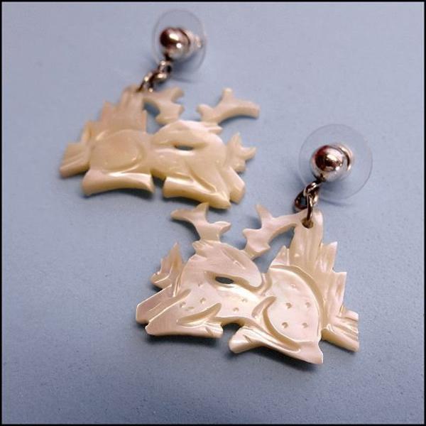 1950s Vintage Mother of Pearl Carved Deer Pierced Earrings
