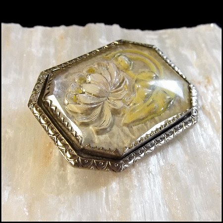 1940s Bavarian Intaglio Glass Vintage Flower Pin
