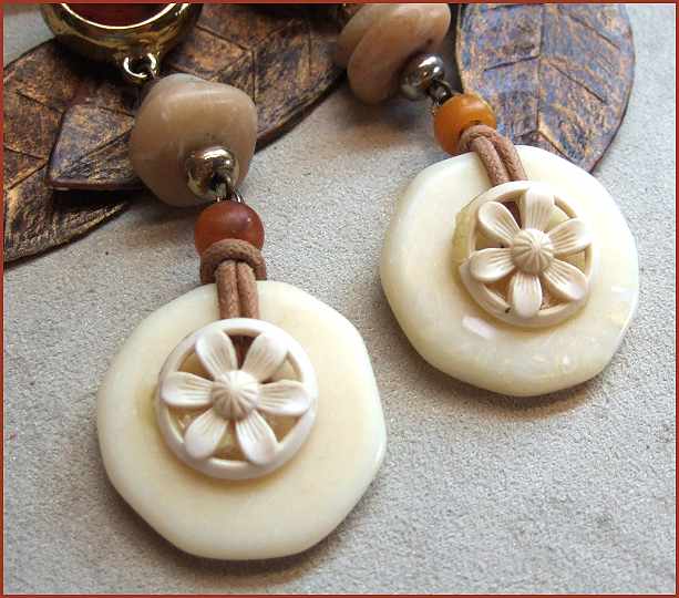 1970s Ethnic Big Marble Beads w Carnelian Vintage Pierced Earrings