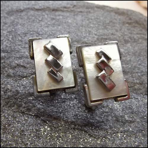 1950s Mother of Pearl Vintage Cufflinks