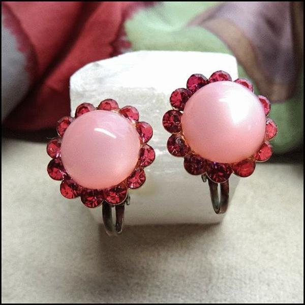 1960s Pink Moonstone Rhinestone Petite Vintage Earrings
