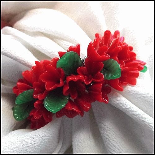 1950s Red Glass Flower Cha Cha Vintage Bracelet