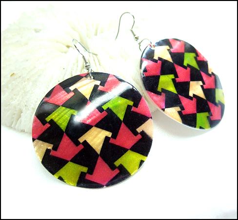 1980s Vintage Pierced Earrings Modern Escher Art Mother of Pearl