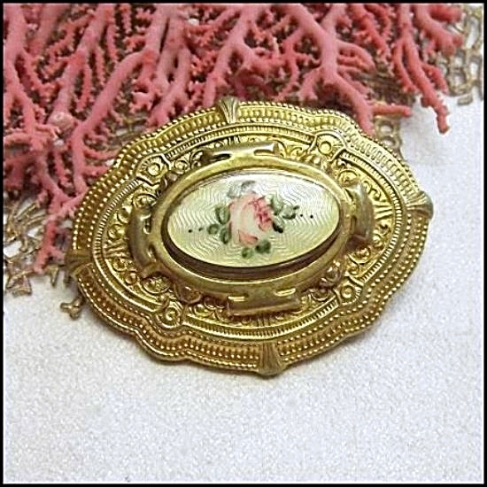 Early 1900s Antique Victorian Brooch Gold Medallion w French Guilloche Roses 