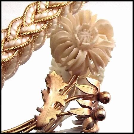 Signed Giovanni Carved Pre-Ban 14kt GP Gold Flower Vintage Pin