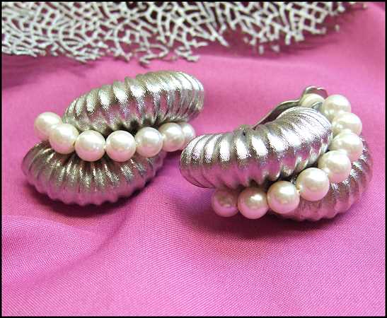 1950s Vintage Pearl Earrings Silver Ribbed Semi Hoop Clips