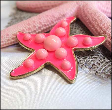 1960s Rare Signed WEISS Pop Art Pink Starfish Vintage Brooch Pin