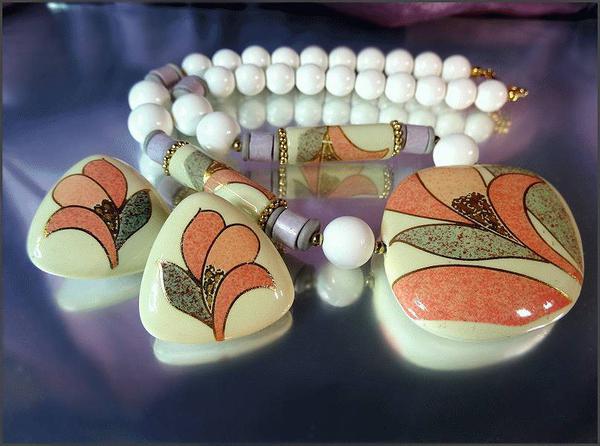 1970s Vintage Necklace w Earrings Porcelain Orchid Flower Set