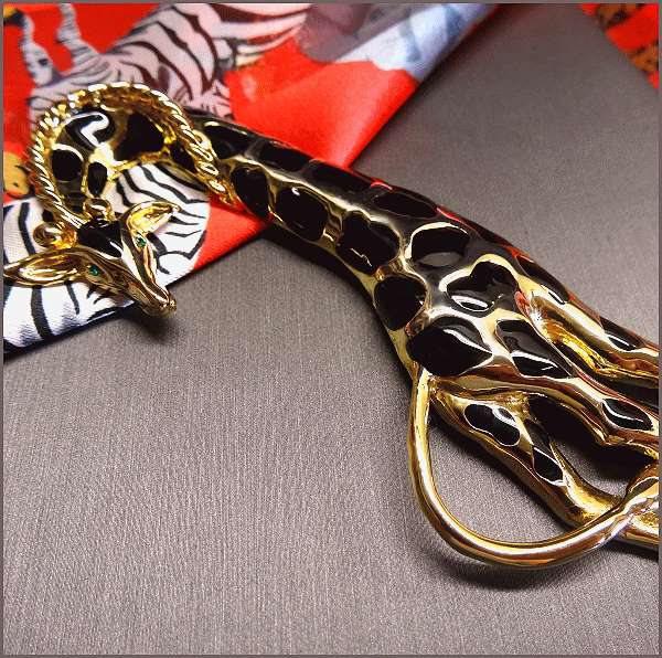 1980s Vintage Giant Giraffe Gold Enamel Rhinestone Brooch
