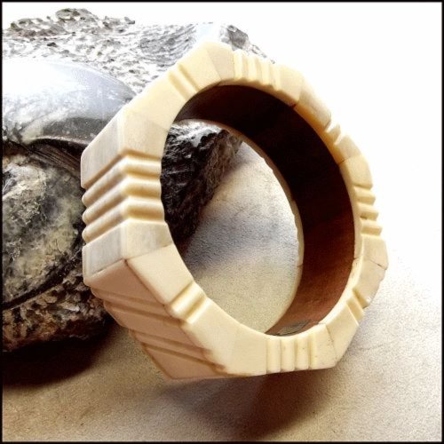 1960s India Ethnic Carved Bone Teak Wood Vintage Bangle Bracelet