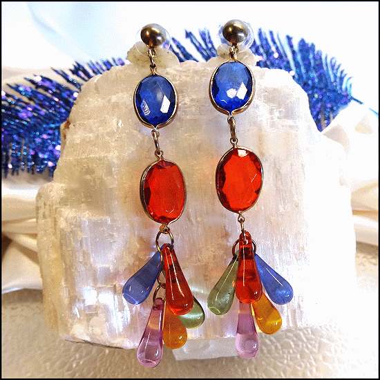1970s Wild Vintage Rainbow Lucite Dangle Pierced Earrings