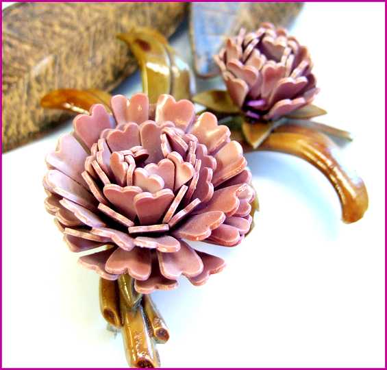 1940s Lavender Celluloid Vintage Flower Brooch