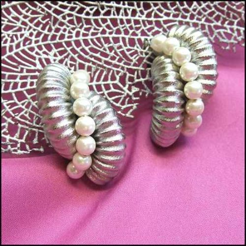 1950s Vintage Pearl Earrings Silver Ribbed Semi Hoop Clips