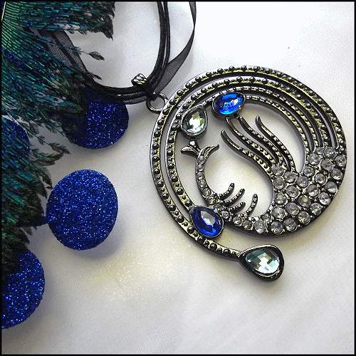 Peacock Necklace Big Medallion Pendant w Rhinestones