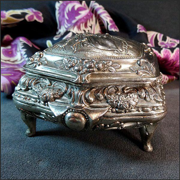 Vintage Silver Jewelry Box Hunting Scene w Baroque Decor