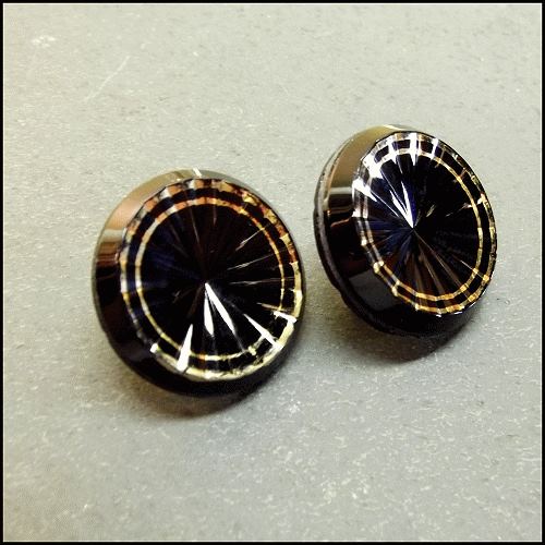 1950s Black Glass w Gold Beveled Button Vintage Earrings