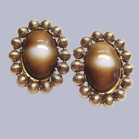 1940s Italian Venetian or Czech Caramel Glass Vintage Earrings