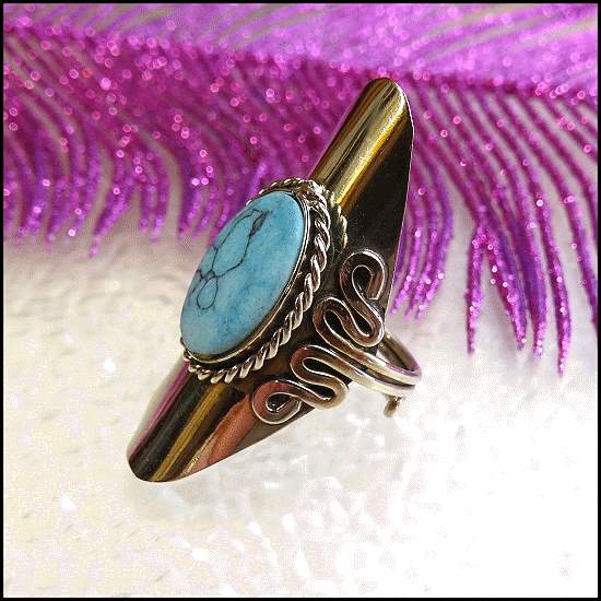 1970s Vintage Unique Sterling Turquoise Ring Long Design 