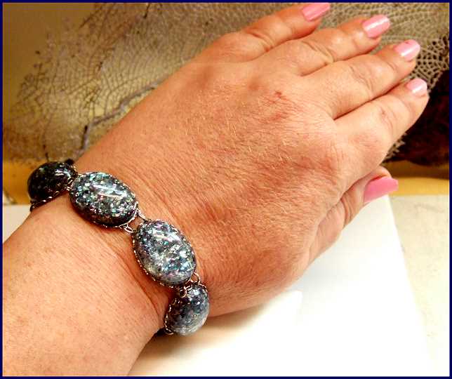 1950s Signed Coro Pegasus Blue Confetti Lucite Vintage Bracelet