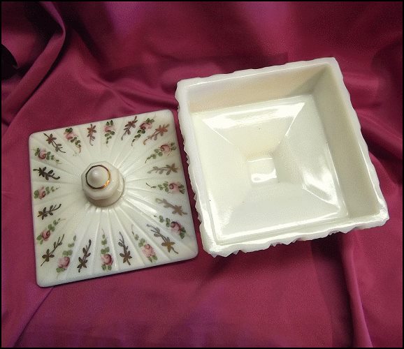 1950s Westmoreland Exquisite Milk Glass Compote Wedding Candy Dish