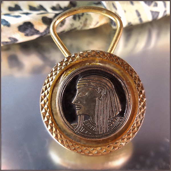 1970s Vintage Key Ring Gold King Tut Egyptian Revival 